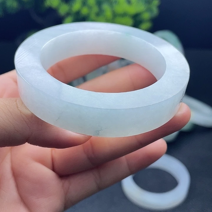 定制翡翠不退不换未镶嵌