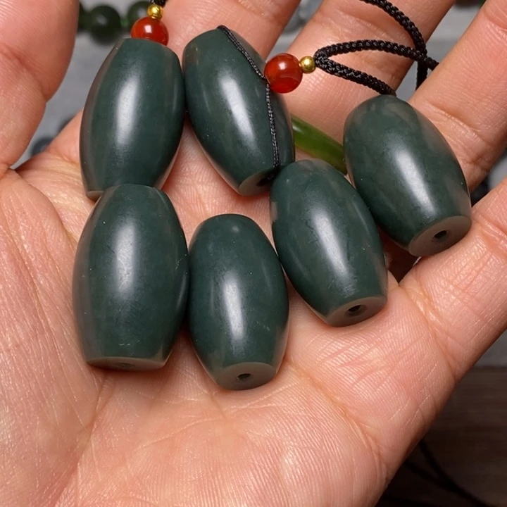 和田玉且末蓝未镶嵌青**旧