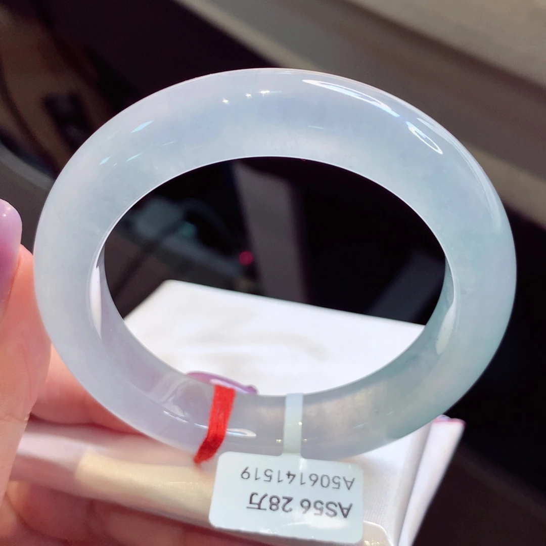 翡翠手镯未镶嵌泥鳅背16号66