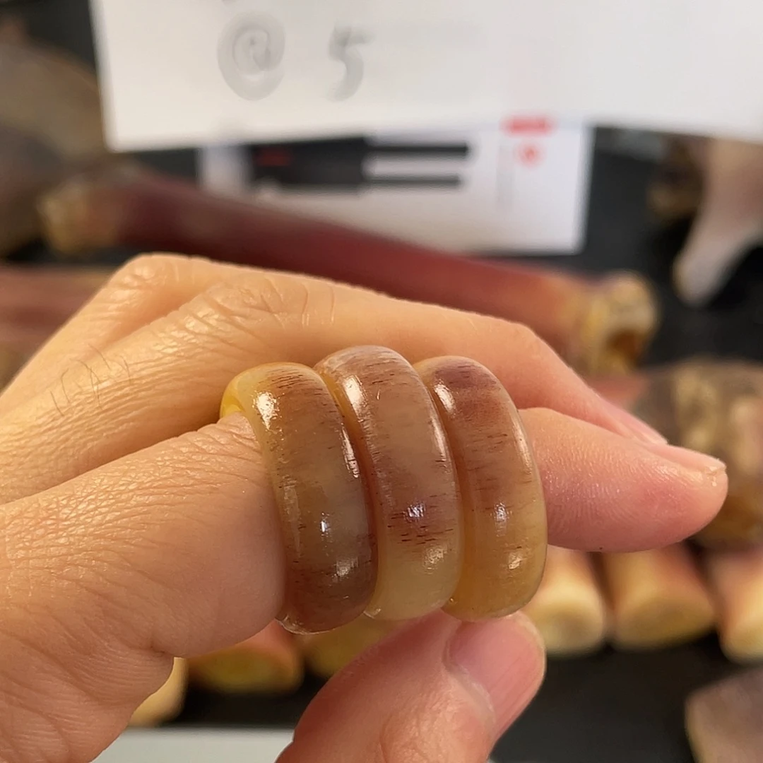 大***头手串/手链驼骨戒指三个