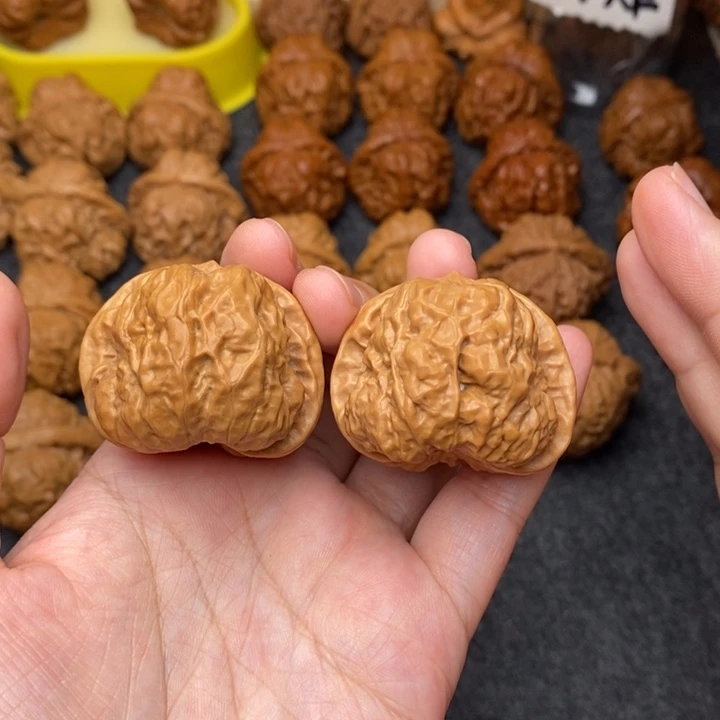 文玩核桃把件蛤蟆39全品