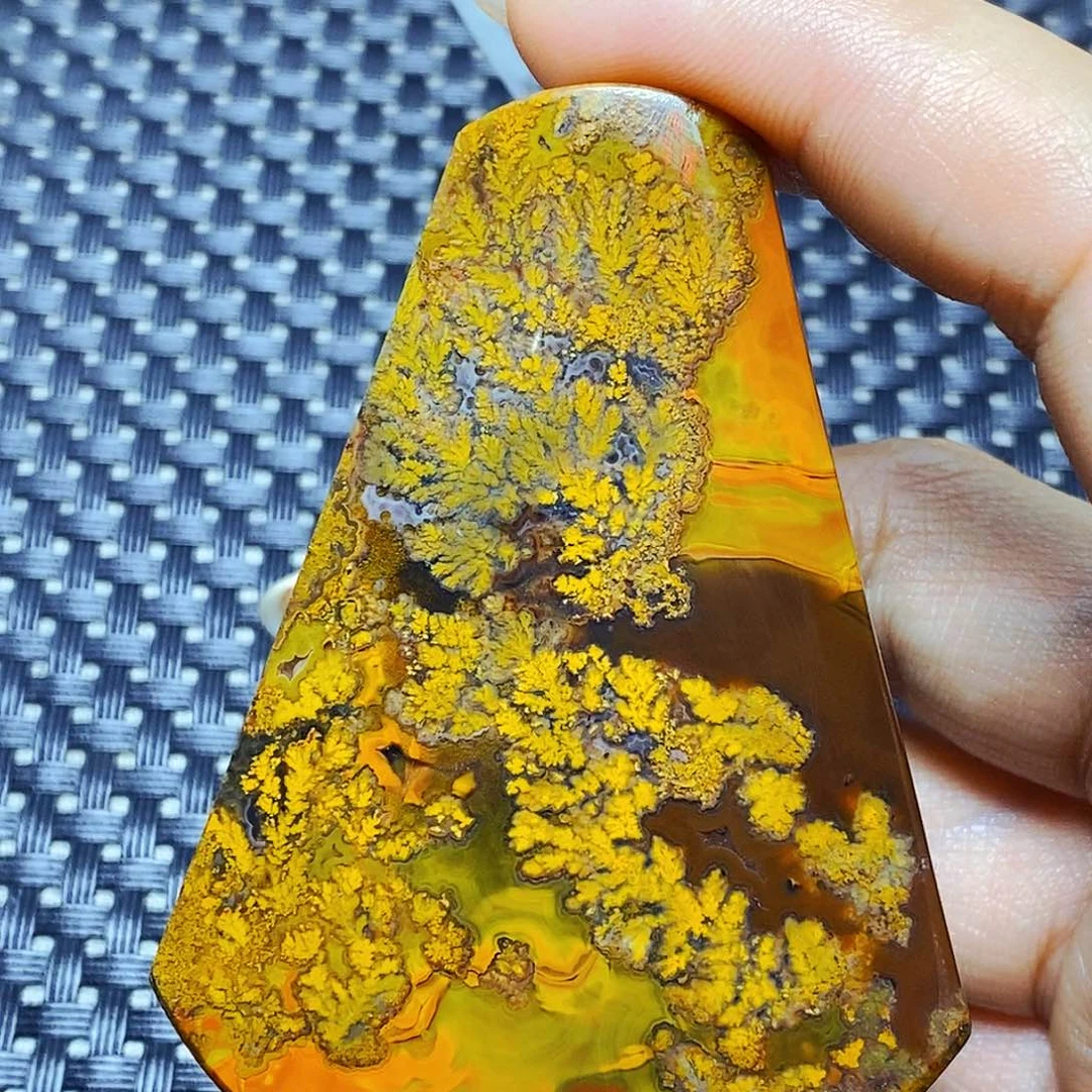 未镶嵌颈饰玛瑙/玉髓