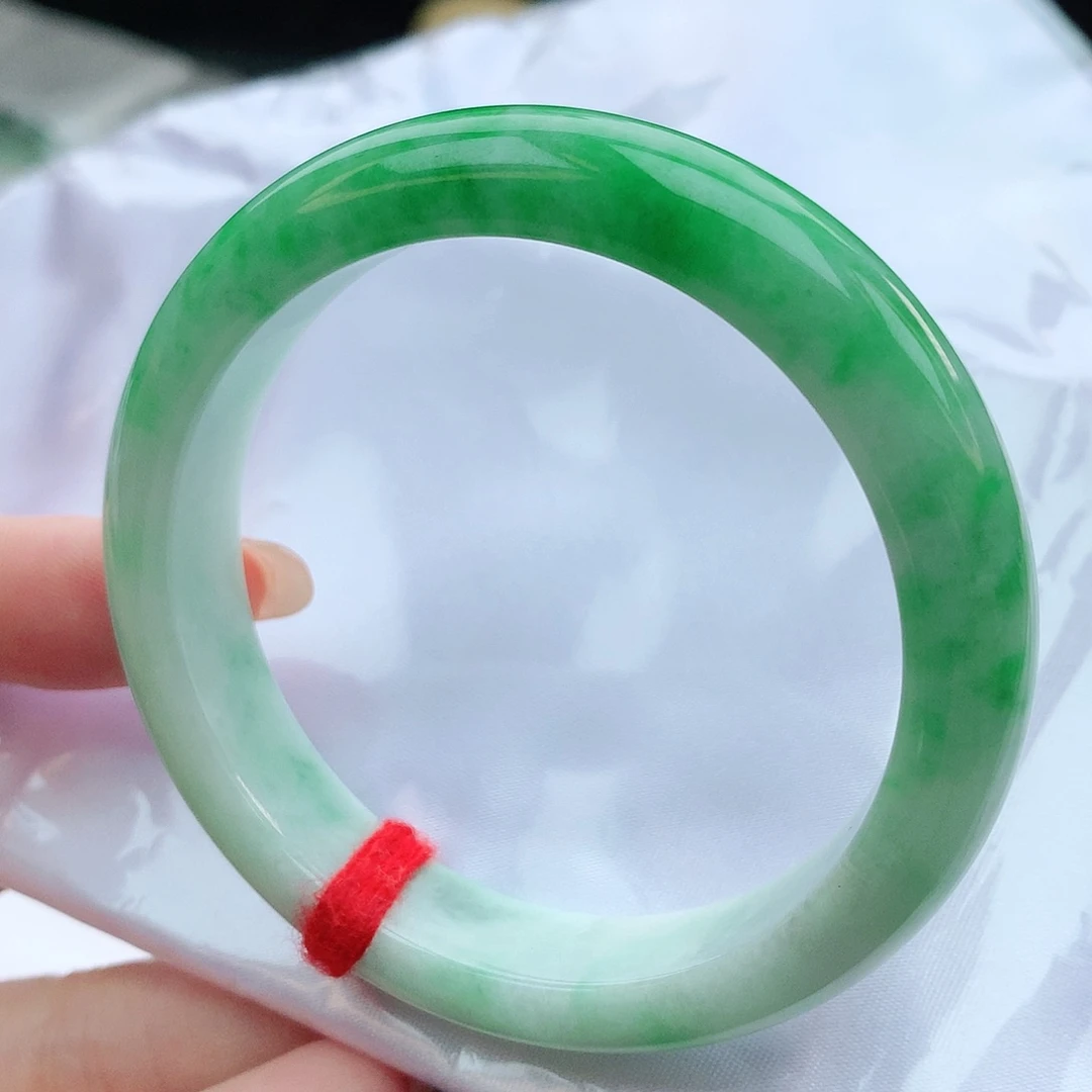 翡翠手镯未镶嵌54圈口882350