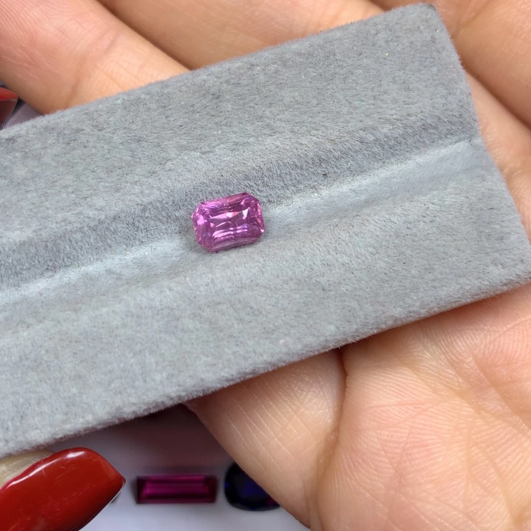 尖晶石裸石未镶嵌1.48ct紫色尖晶石