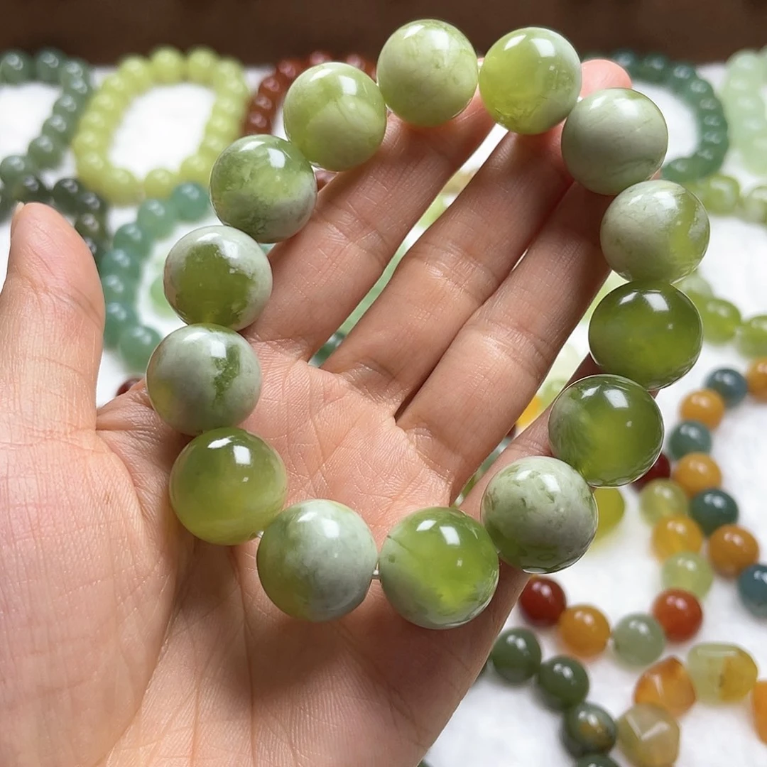 蛇纹石玉手串未镶嵌