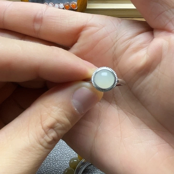 未镶嵌手链和田玉