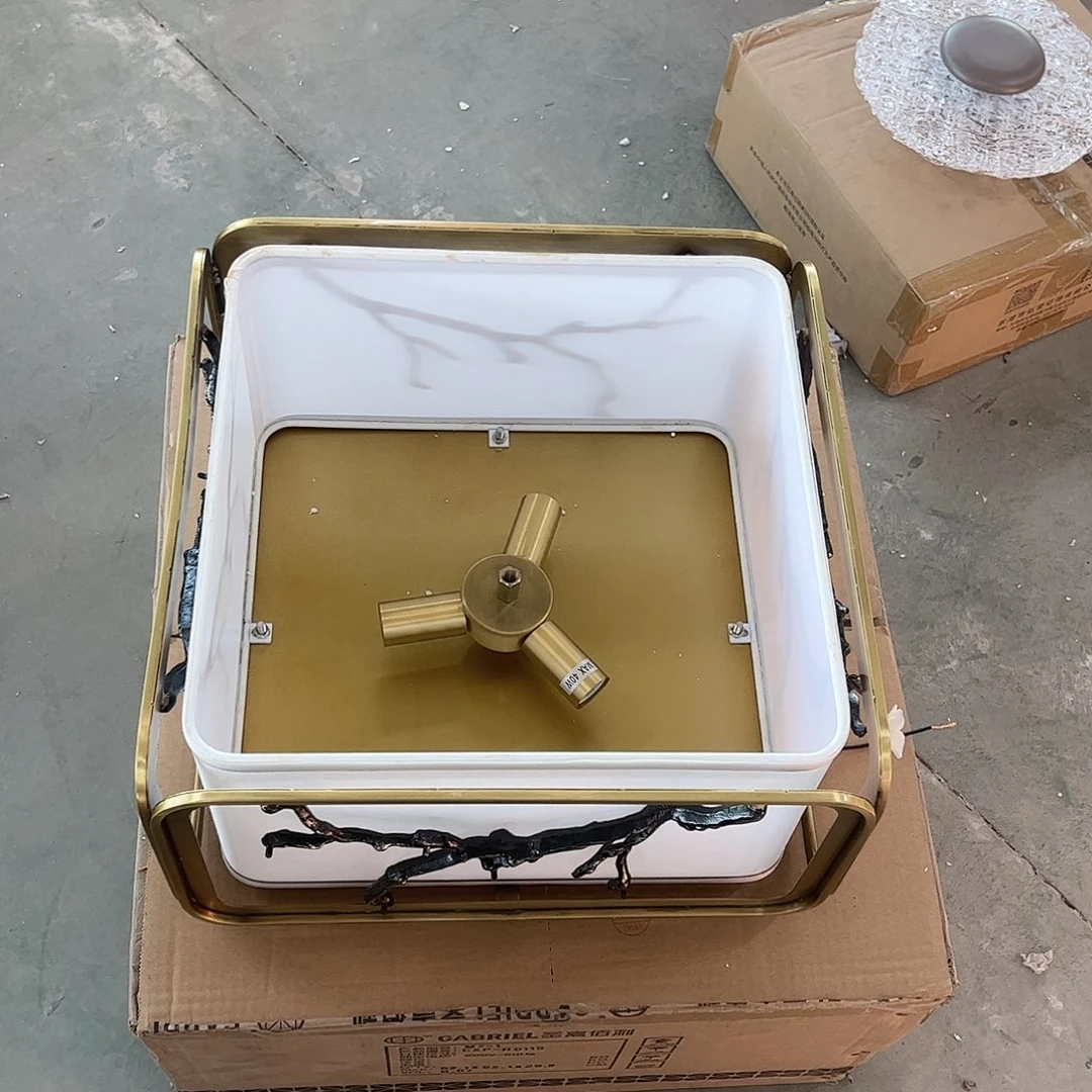 Y***4有机玻璃瑕疵瑕疵瑕疵瑕疵