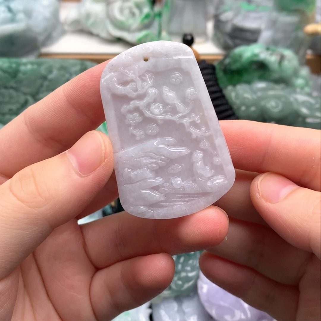 吊坠(不含链)未镶嵌翡翠