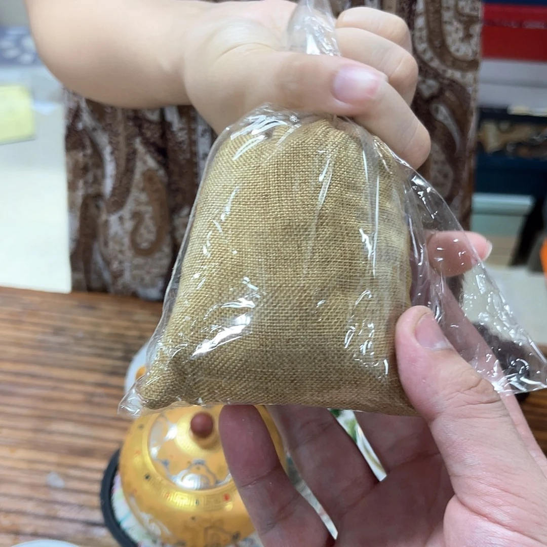 孤品茶具套装等。