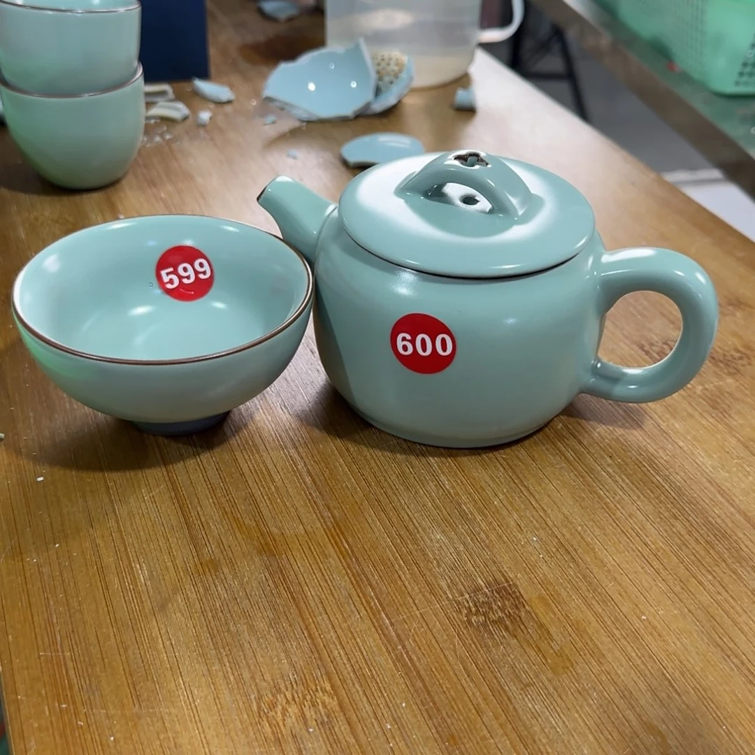 瓷片清库存，小微瑕发货！
