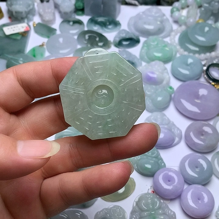 翡翠未镶嵌颈饰天然翡翠