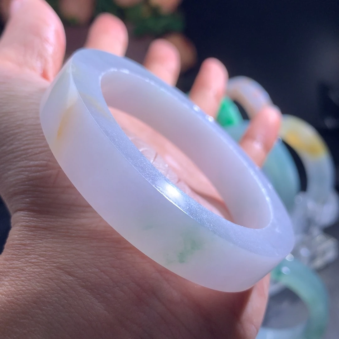 定制翡翠手镯未镶嵌