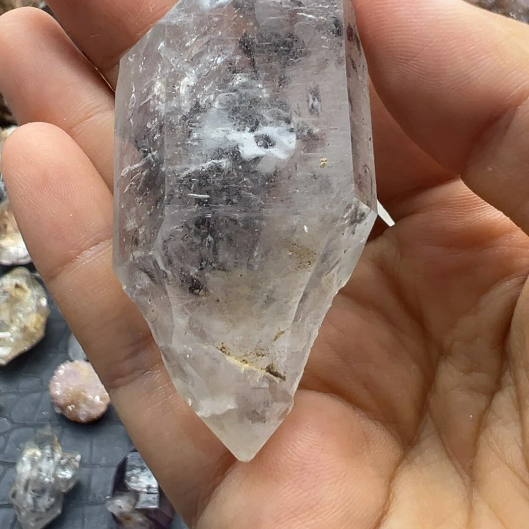 龙***）石材闪灵双尖白沙精品不退换