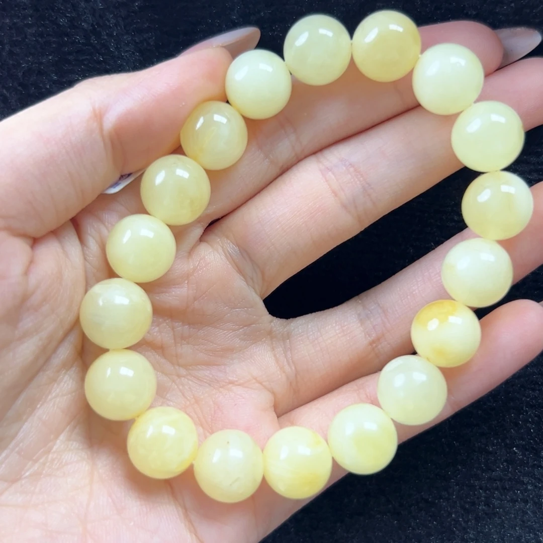 未镶嵌琥珀珠宝奇石