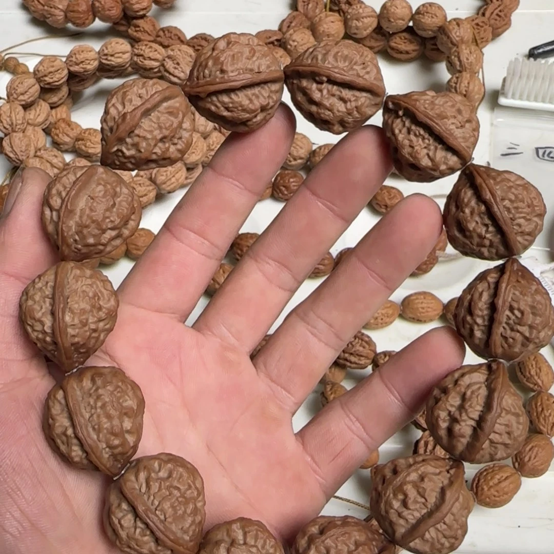 晕***鱼吊坠文玩核桃麒麟角核桃
