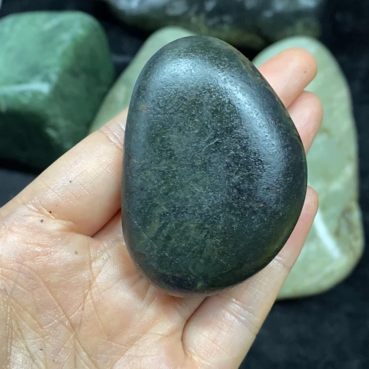 未镶嵌和田玉（糖玉）挂件