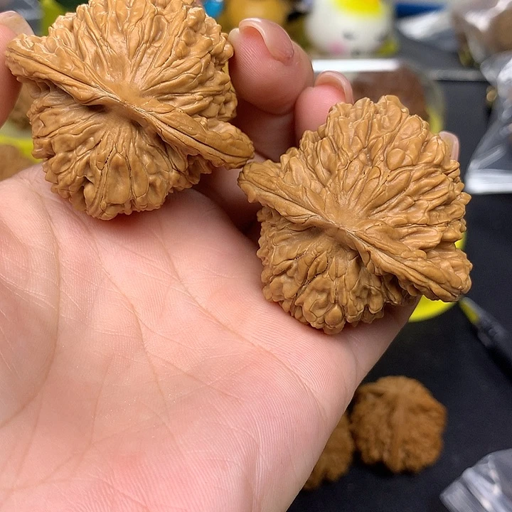 文玩核桃把件择**行47四座楼