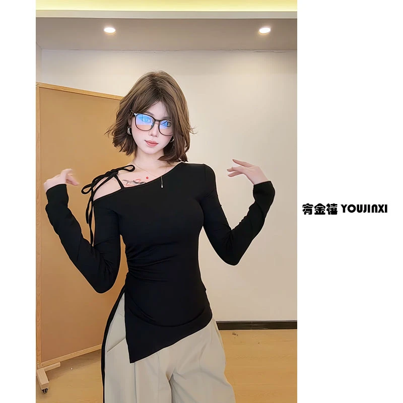 【宥金禧YOUJINXI】小众设计感不规则绑带斜露肩打底衫修身长袖上衣