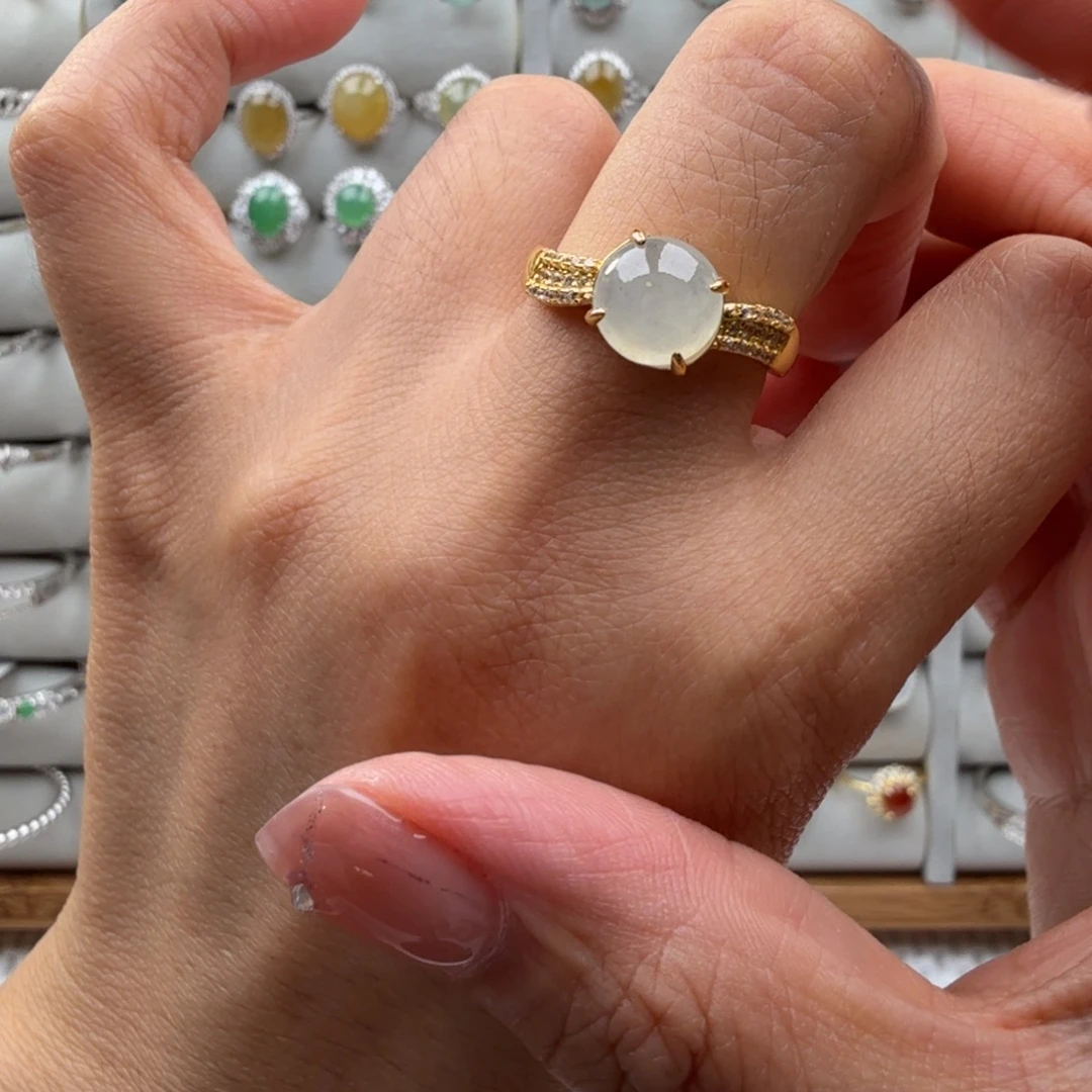 颈饰银S925镶嵌翡翠戒指