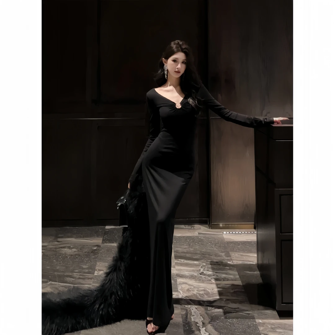 【夜色迷人】设计感时尚修身气质收腰显瘦镂空v领性感长款连衣裙