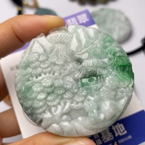 翡翠未镶嵌颈饰翡翠