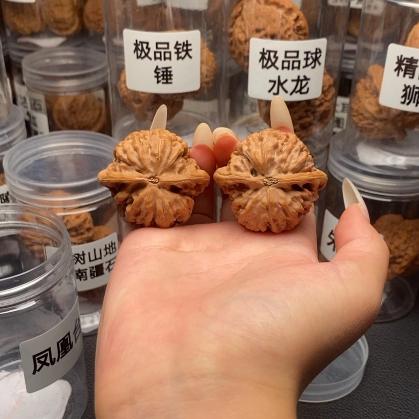 【闪购商品】手串/手链核桃吃*瓜凤凰台42。