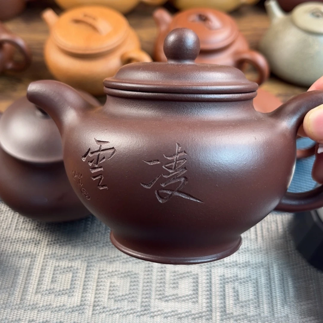 小***月茶壶紫砂手工制作工艺精湛