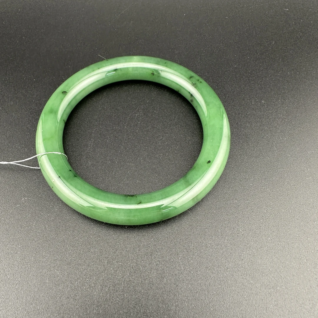 BY1022FLSF标143 北玉精选 和田玉手镯 多样性发货