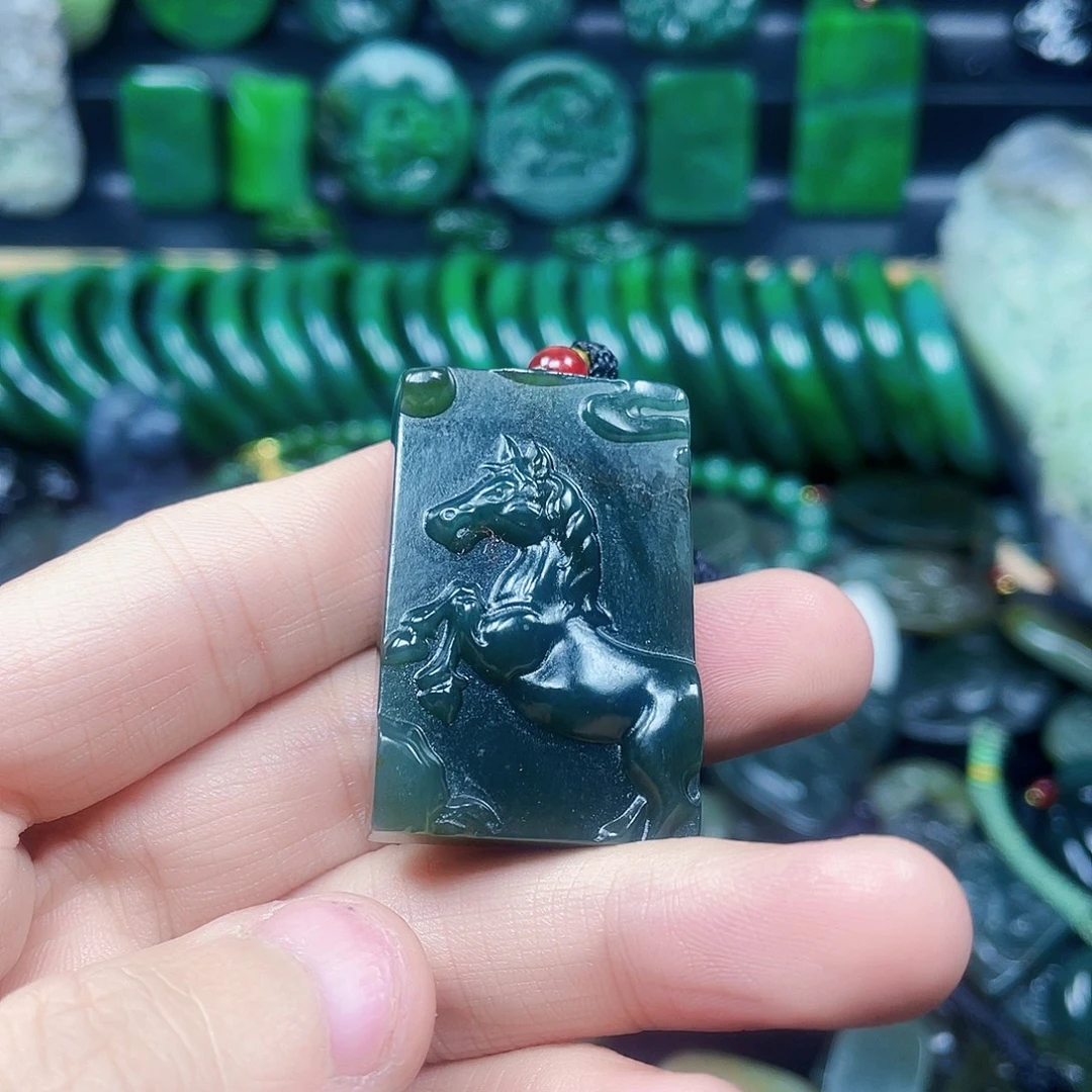 和田玉未镶嵌珠宝半成品