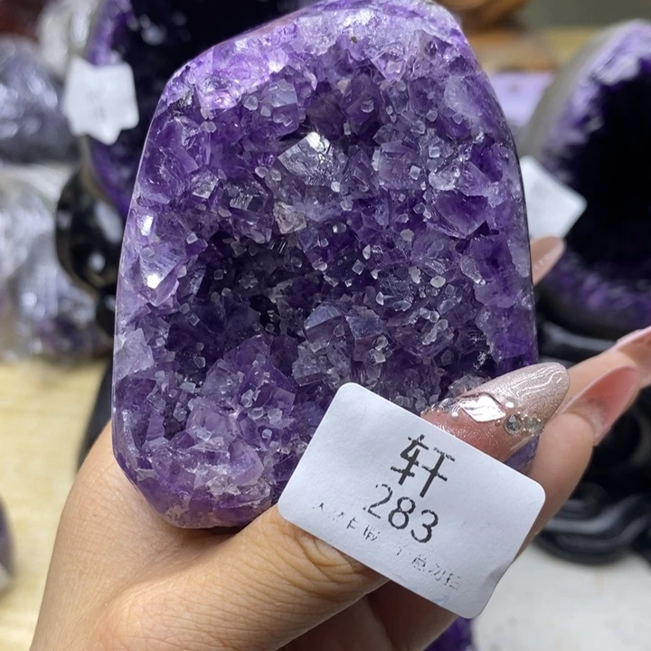 未镶嵌紫晶大型摆件（非配饰）