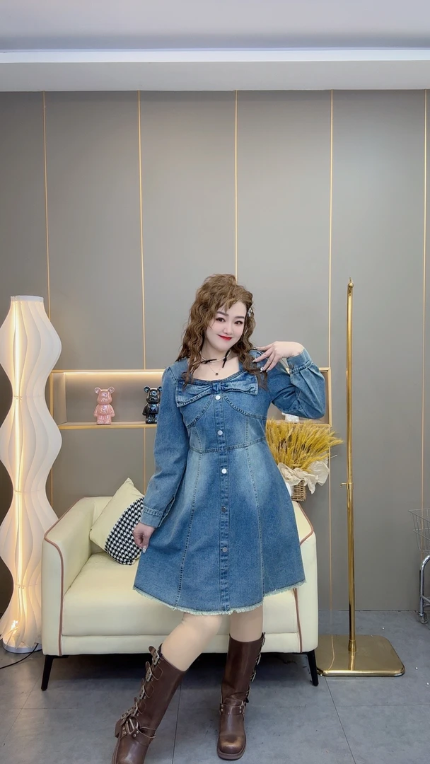 2025早春新款泡泡袖牛仔连衣裙小个子法式收腰短裙1005