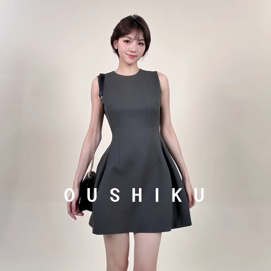 法式花苞裙收腰连衣裙显瘦高级经典款