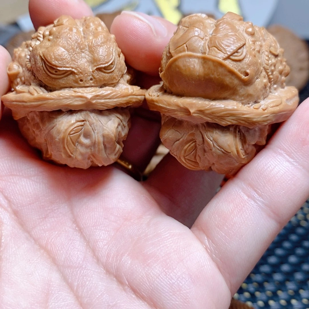 核桃手串/手链单面鼓眼睛大兜齿金蟾