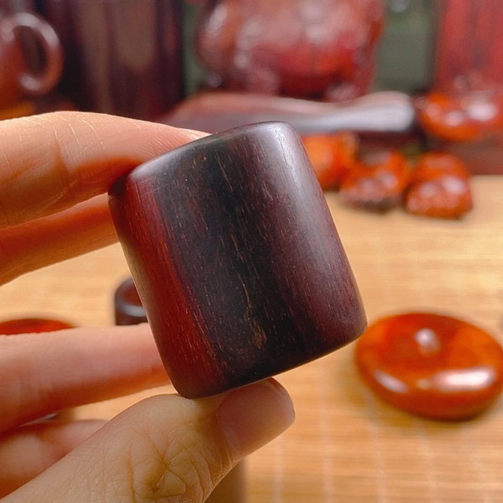 ^***月檀香紫檀（小叶紫檀）