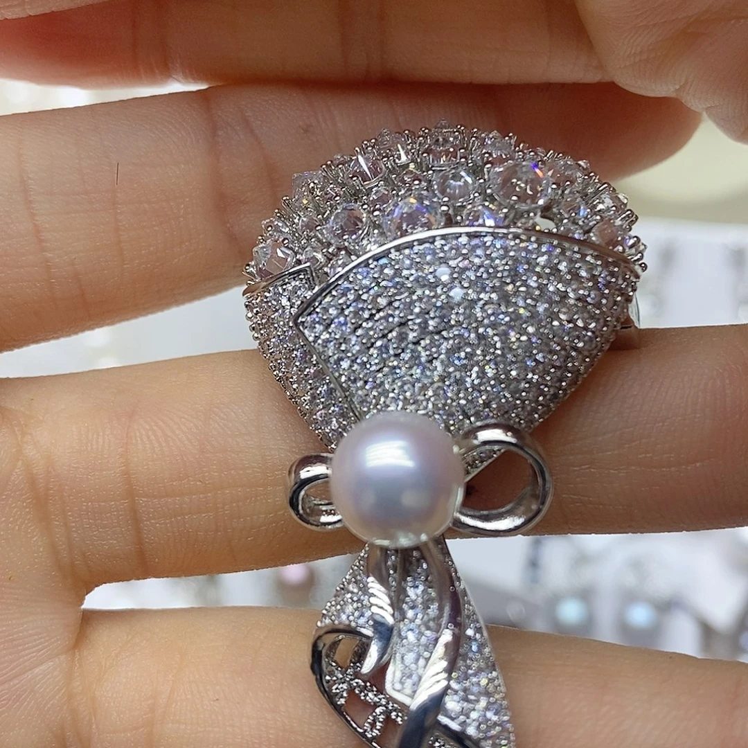 淡水珍珠胸针未镶嵌