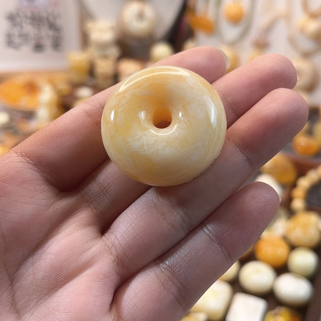 琥珀颈饰未镶嵌粉橘浓蜡焦皮白花甜甜圈平安扣吊坠