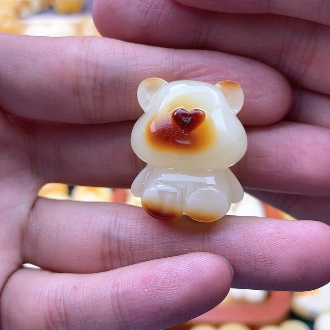 轶***姐未镶嵌琥珀裸石蜜蜡