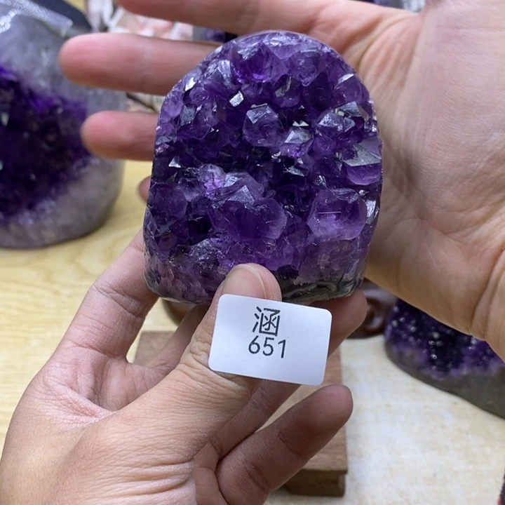 水晶大型摆件（非配饰）未镶嵌