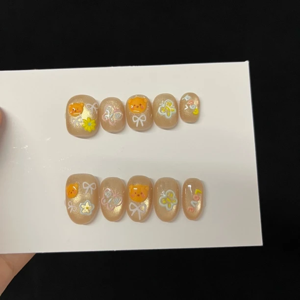 【小黄熊】高级感可爱小熊卡通短款手工穿戴式甲片美甲