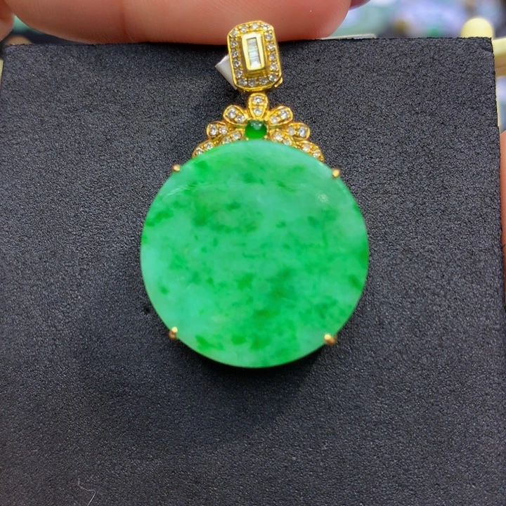 翡翠手链18K金镶嵌翡翠