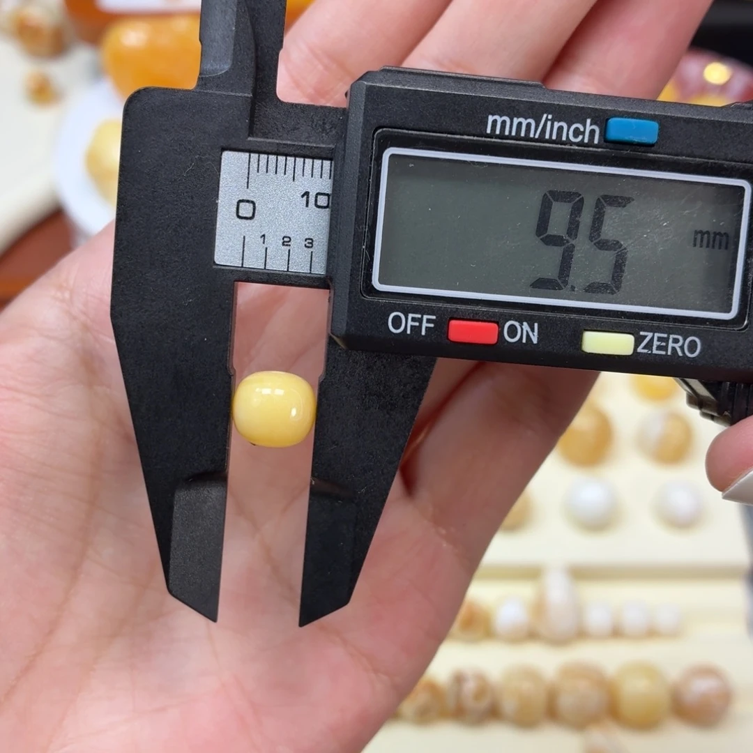 琥珀未镶嵌珠宝奇石焦皮橘底拉丝老型9mm