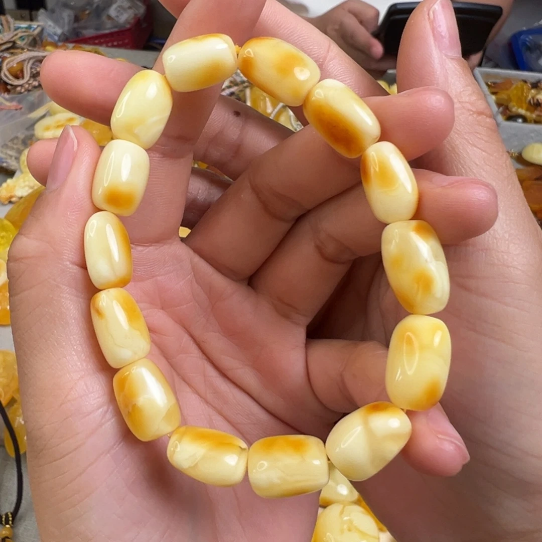 裸石蜜蜡未镶嵌蜜蜡