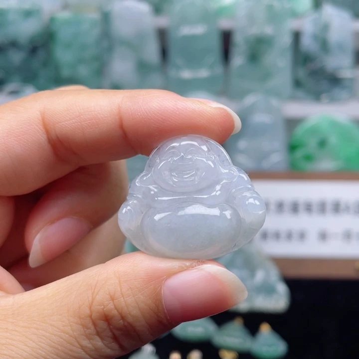 颈饰未镶嵌翡翠佛公