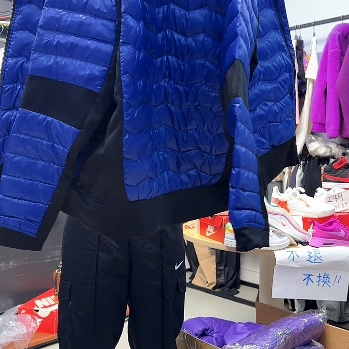 L- L码黑篮AJ羽有滋毛介意慎拍