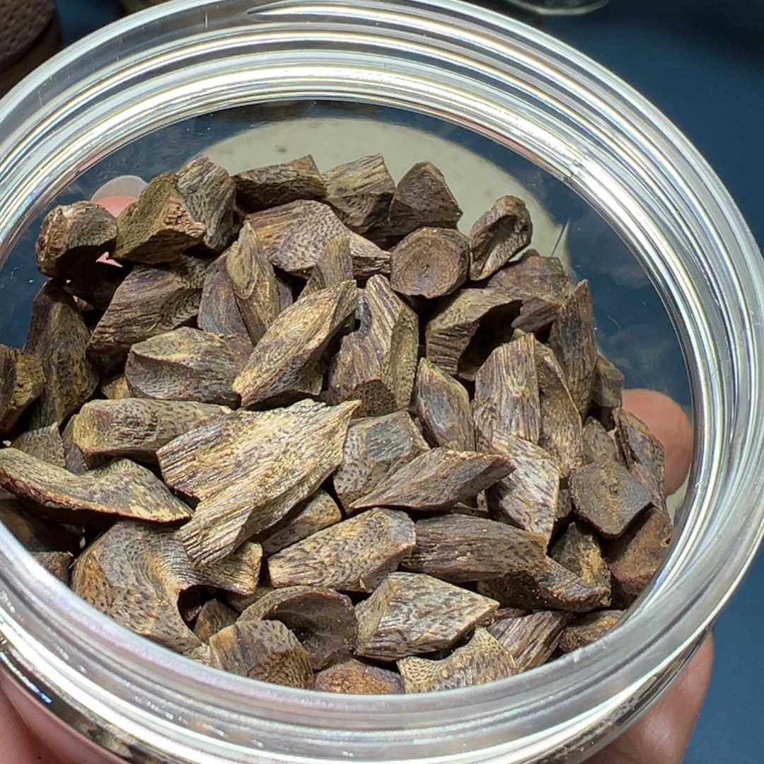 灵***草沉香碎屑沉香奇楠白露沉水树丁香料48克