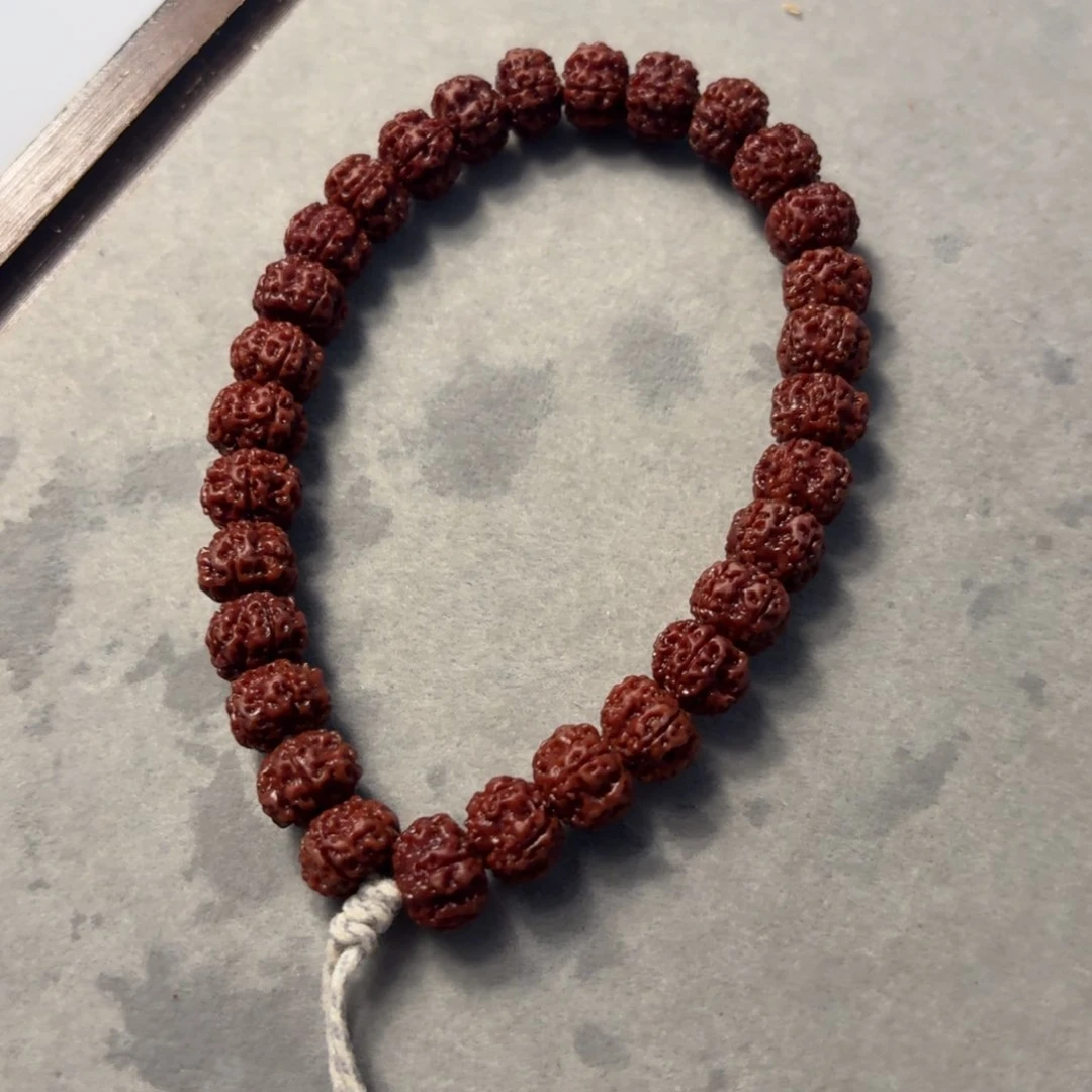 金刚菩提吊坠平细手持10+