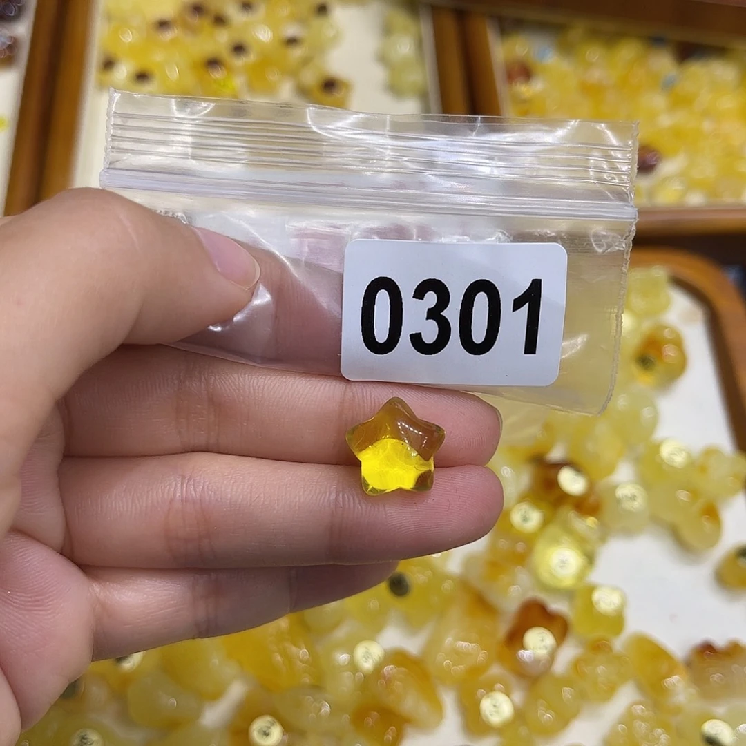 独***生琥珀未镶嵌珠宝奇石