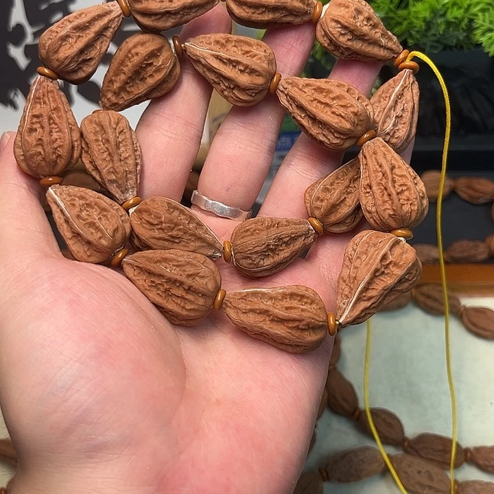 文玩核桃吊坠核桃18