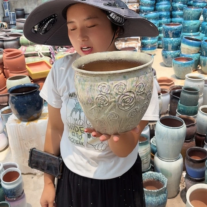 口20高18瑕疵一个盆子。