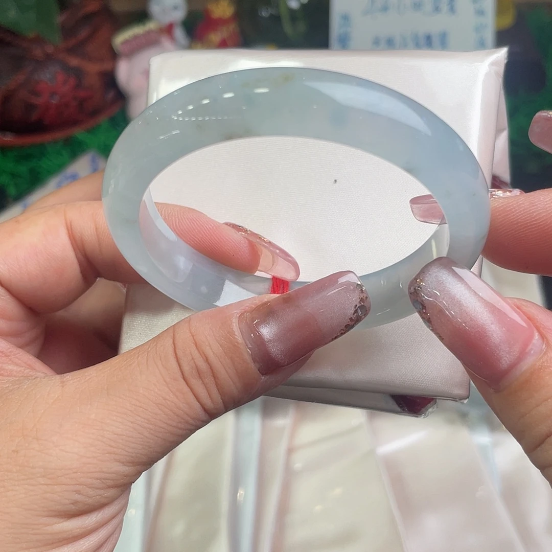 翡翠手镯未镶嵌53.3正圈